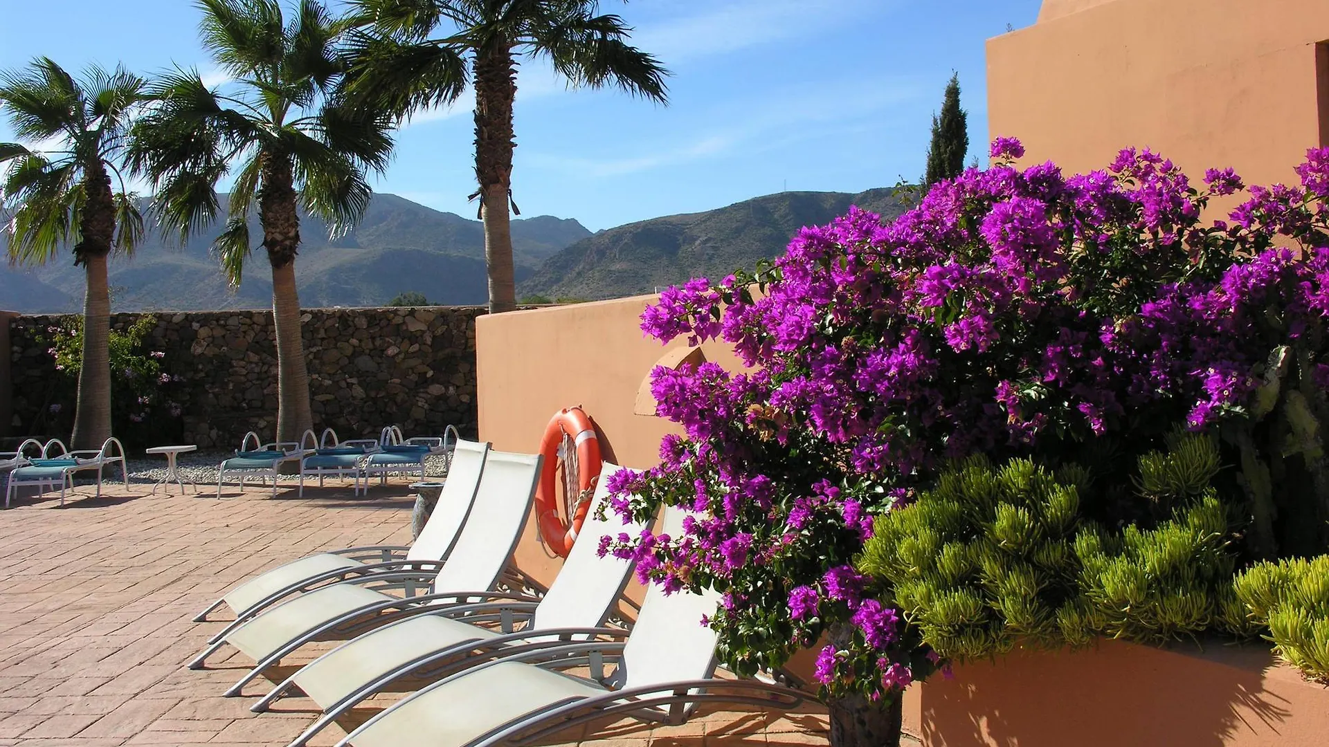 Hotel De Naturaleza Rodalquilar & Spa Cabo De Gata 4*,